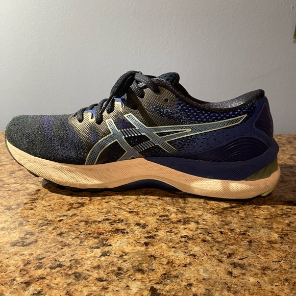 Women’s Gel-Nimbus 23 ASICS shoes - Picture 7 of 10